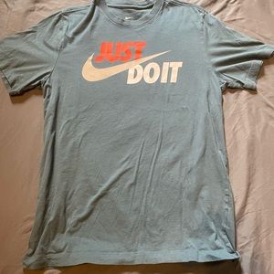 Nike tee shirt
